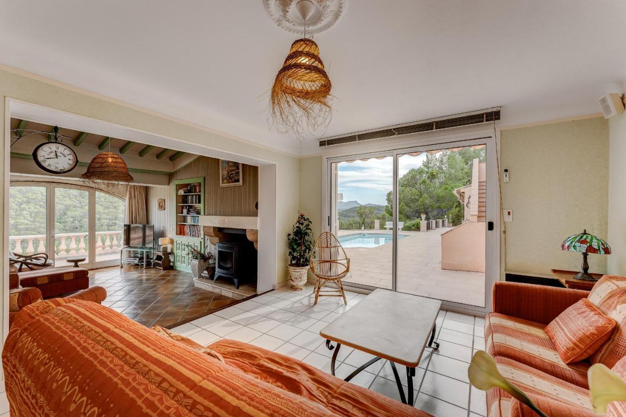 Villa Gilbert Vins-sur-Caramy Ngoại thất bức ảnh